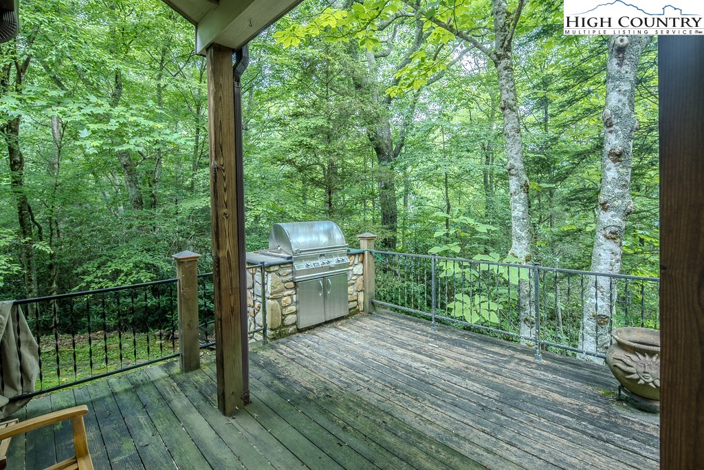 1104 Dogwood Boone, NC 28607 - Photo 16 of 36