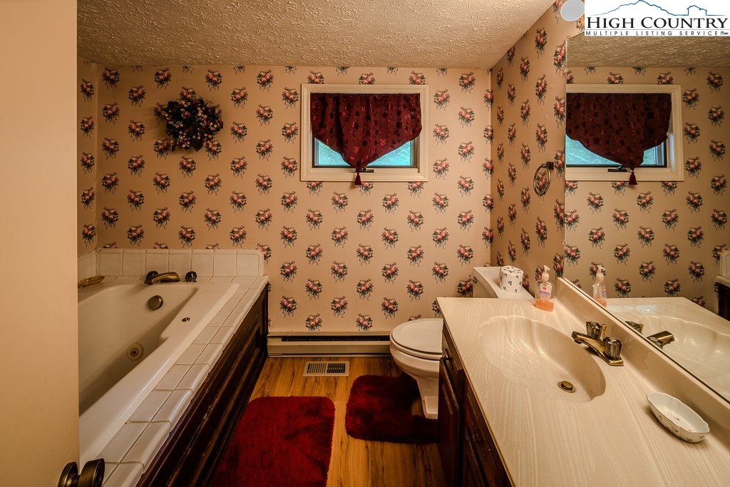 1104 Dogwood Boone, NC 28607 - Photo 21 of 36