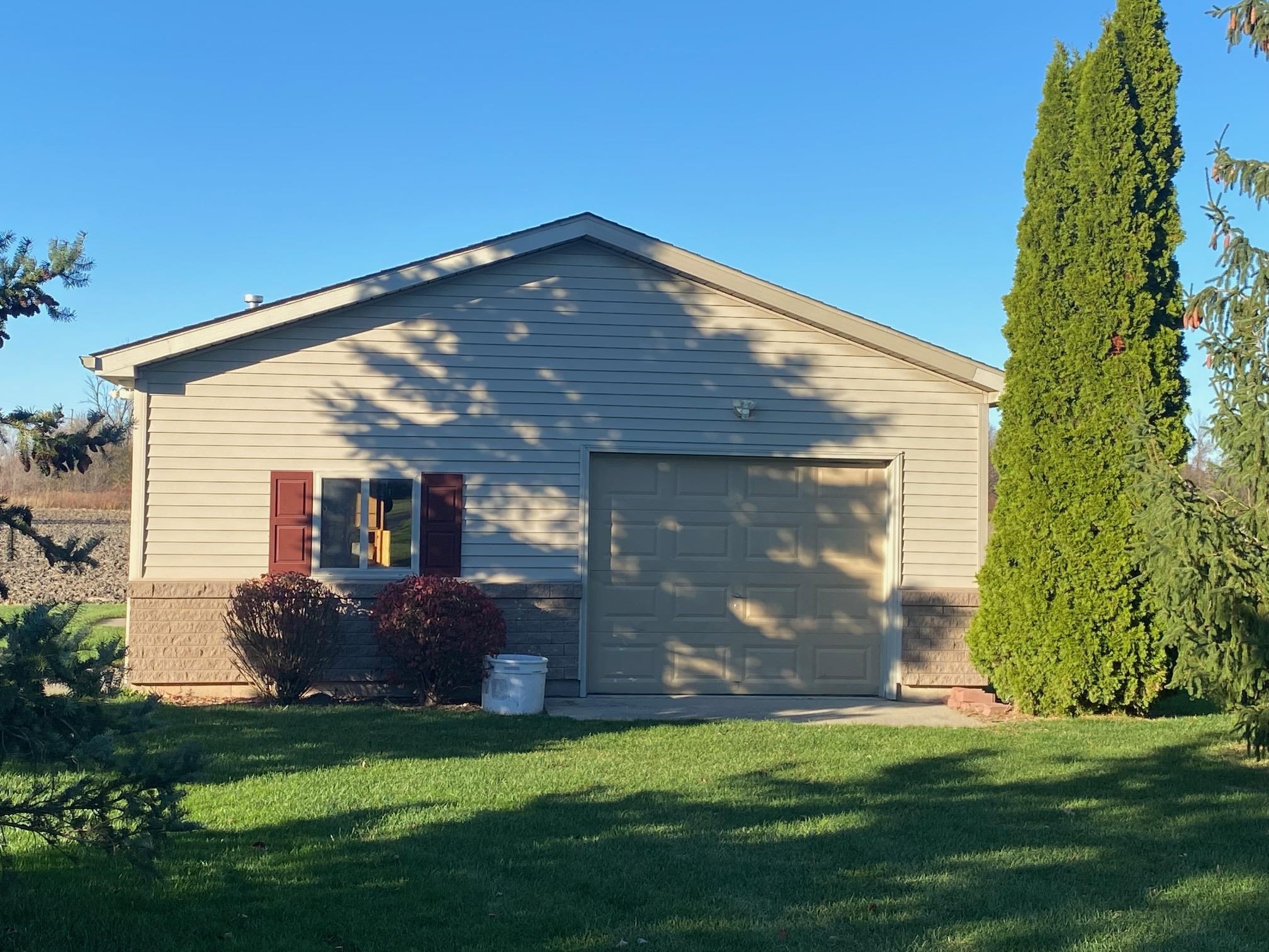 2370 Dewyse Road Bay City, MI 48708 - Photo 21 of 24