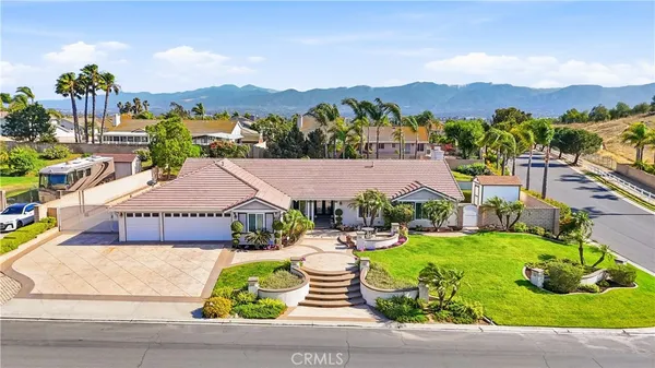 $1,350,000 | 3158 Pacer Drive, Norco, CA 92860