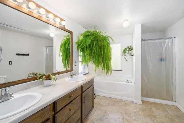 $420,000 | 502 Wildflower Lane, Newport, WA 99156