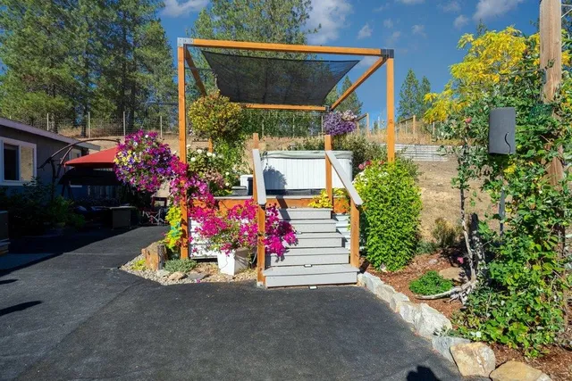 $420,000 | 502 Wildflower Lane, Newport, WA 99156