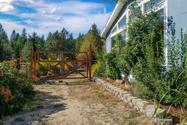 $420,000 | 502 Wildflower Lane, Newport, WA 99156
