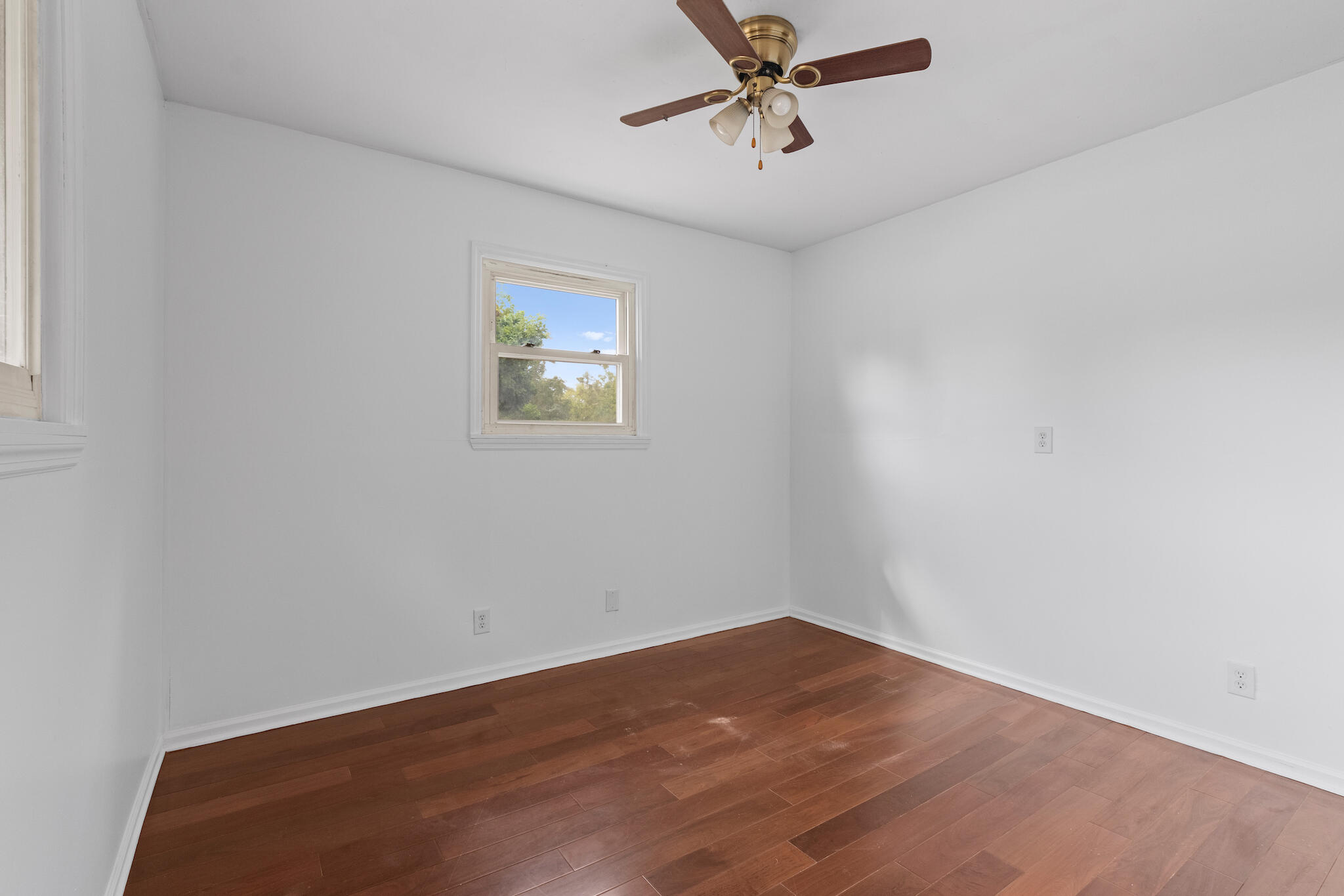 1207 Spring Creek Road Chattanooga, TN 37412 - Photo 20 of 30 1207 Spring Creek Rd 24