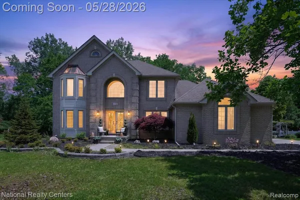 $549,900 | 47222 Northgate Court, Canton, MI 48188