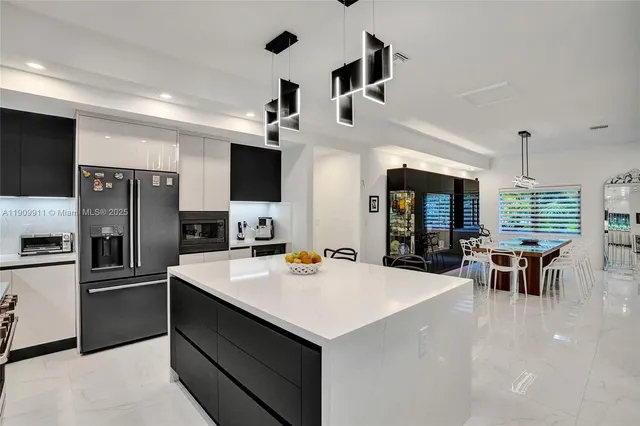 $1,997,500 | 2156 Northeast 187th Street, North Miami Beach, FL 33179