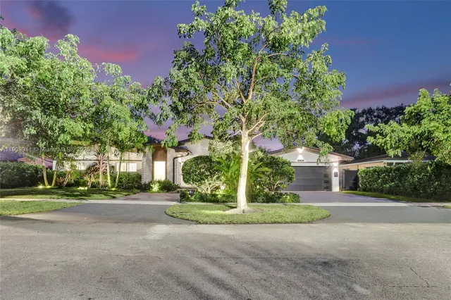 $1,997,500 | 2156 Northeast 187th Street, North Miami Beach, FL 33179