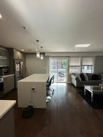 $3,500 | 13 Ruthven Street, Unit 2, Boston, MA 02121