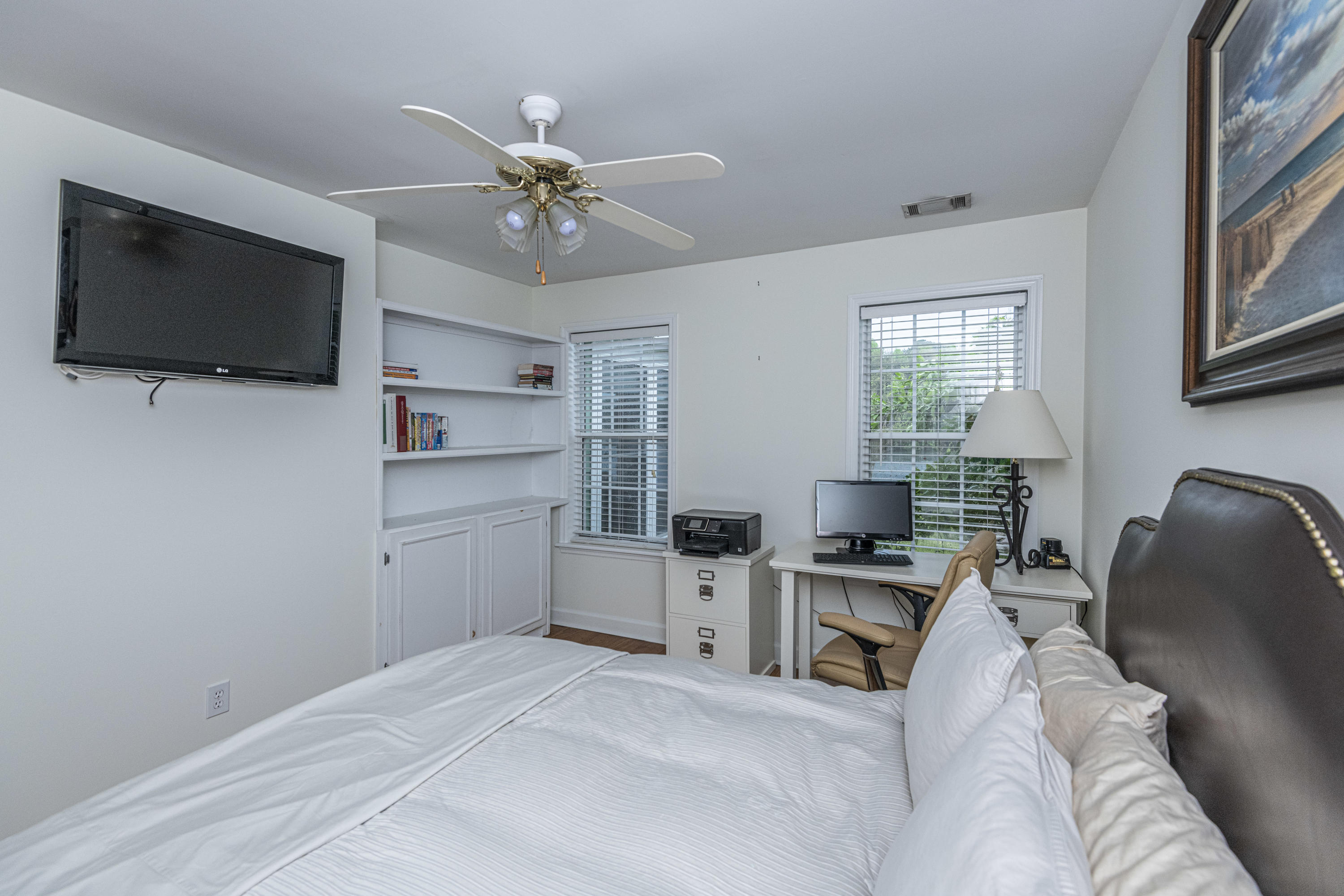 1385 Woodlock Road Mount Pleasant, SC 29464 - Photo 29 of 38 DSC_1257