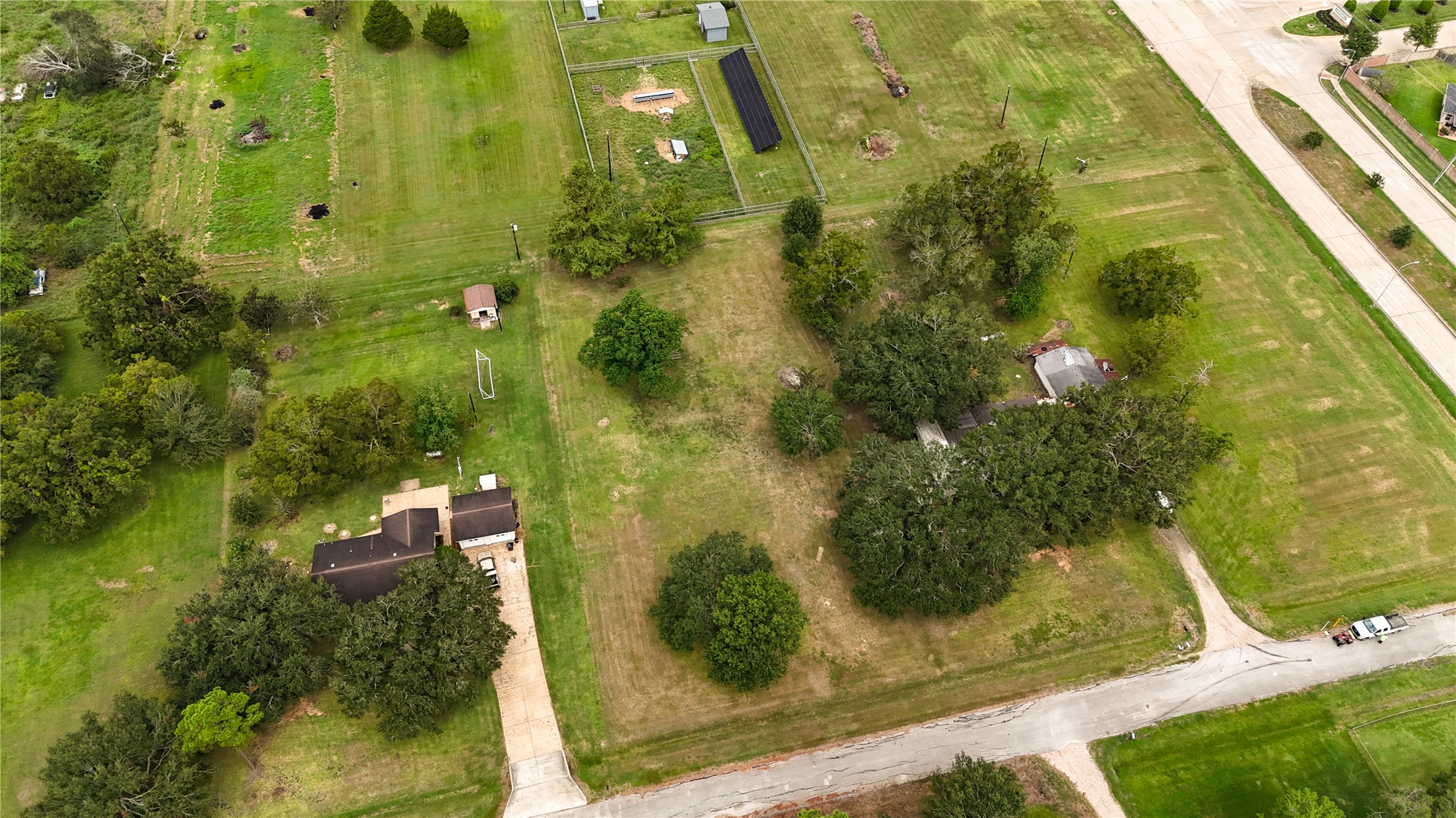 606 Sycamore Road Richmond, TX 77469 - Photo 11 of 40