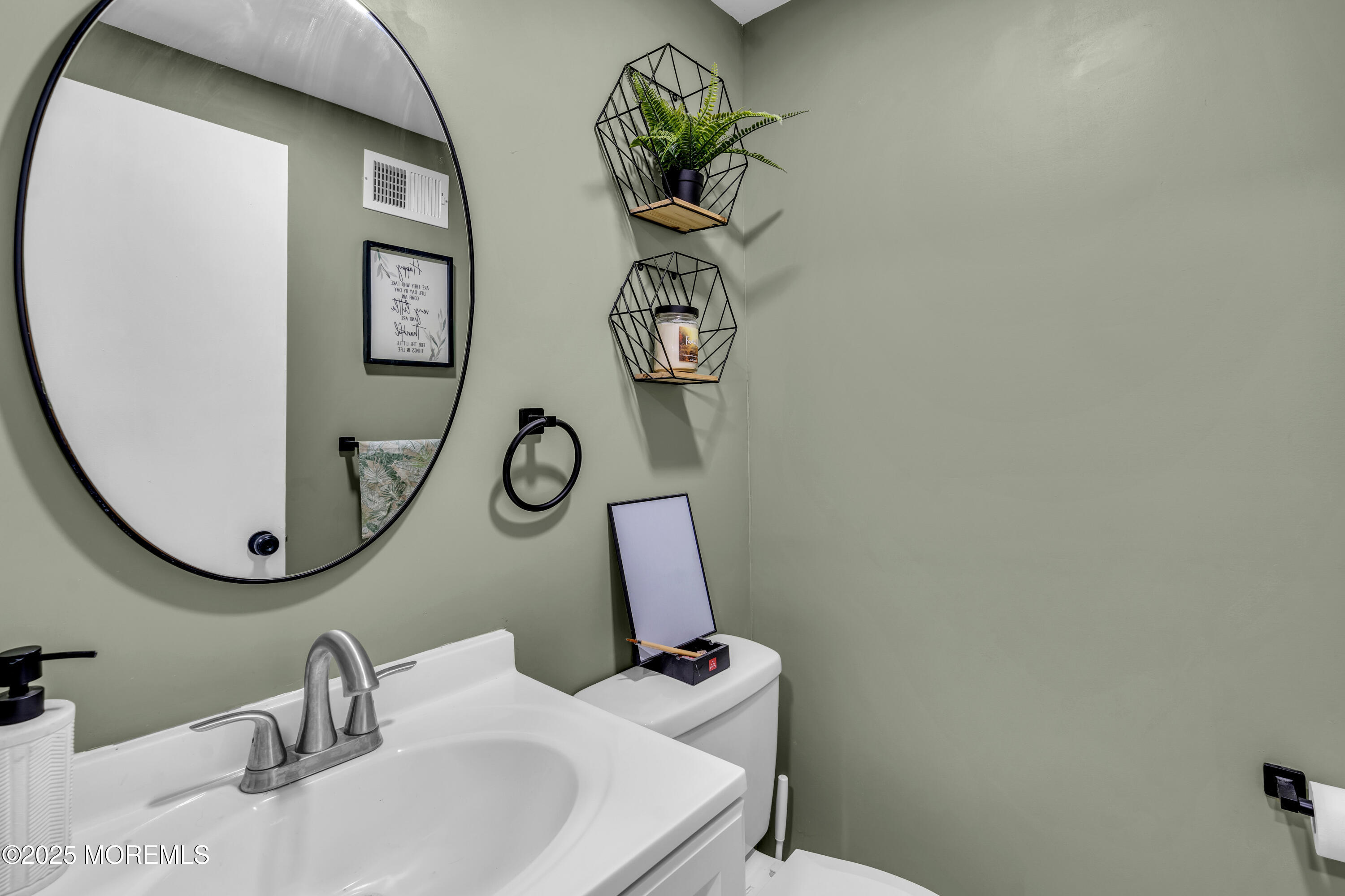 6 Robin Road, Unit 1000 Howell, NJ 07731 - Photo 27 of 39 033_dsc09189_391