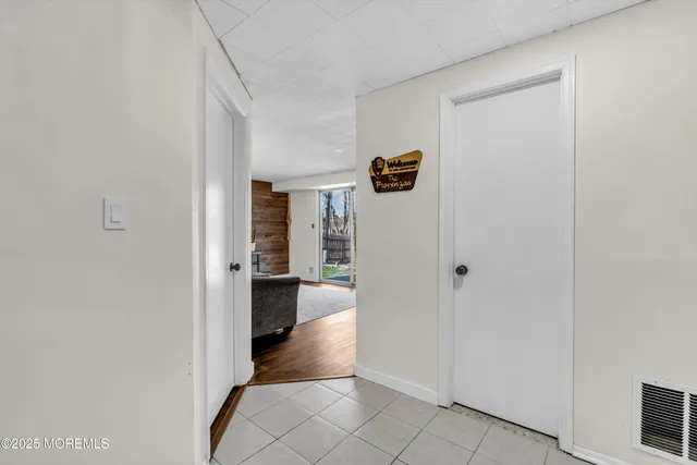 $449,000 | 6 Robin Road, Unit 1000, Howell, NJ 07731