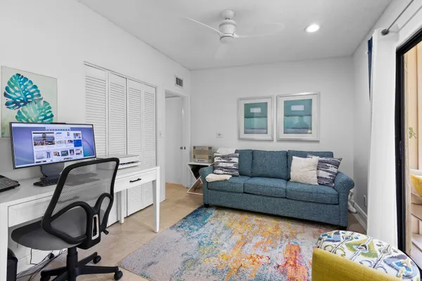 $236,900 | 15492 Lakes Of Delray Boulevard, Unit 203, Delray Beach, FL 33484