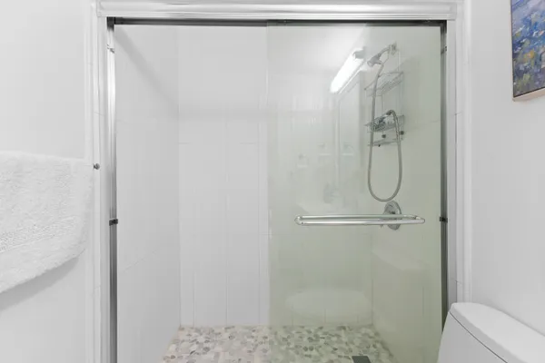 $236,900 | 15492 Lakes Of Delray Boulevard, Unit 203, Delray Beach, FL 33484