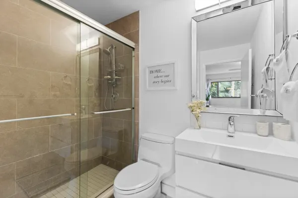 $236,900 | 15492 Lakes Of Delray Boulevard, Unit 203, Delray Beach, FL 33484