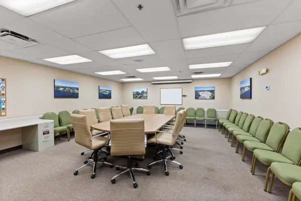 $236,900 | 15492 Lakes Of Delray Boulevard, Unit 203, Delray Beach, FL 33484