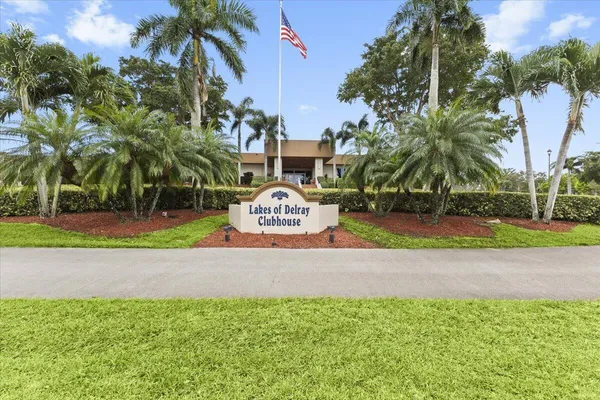 $236,900 | 15492 Lakes Of Delray Boulevard, Unit 203, Delray Beach, FL 33484
