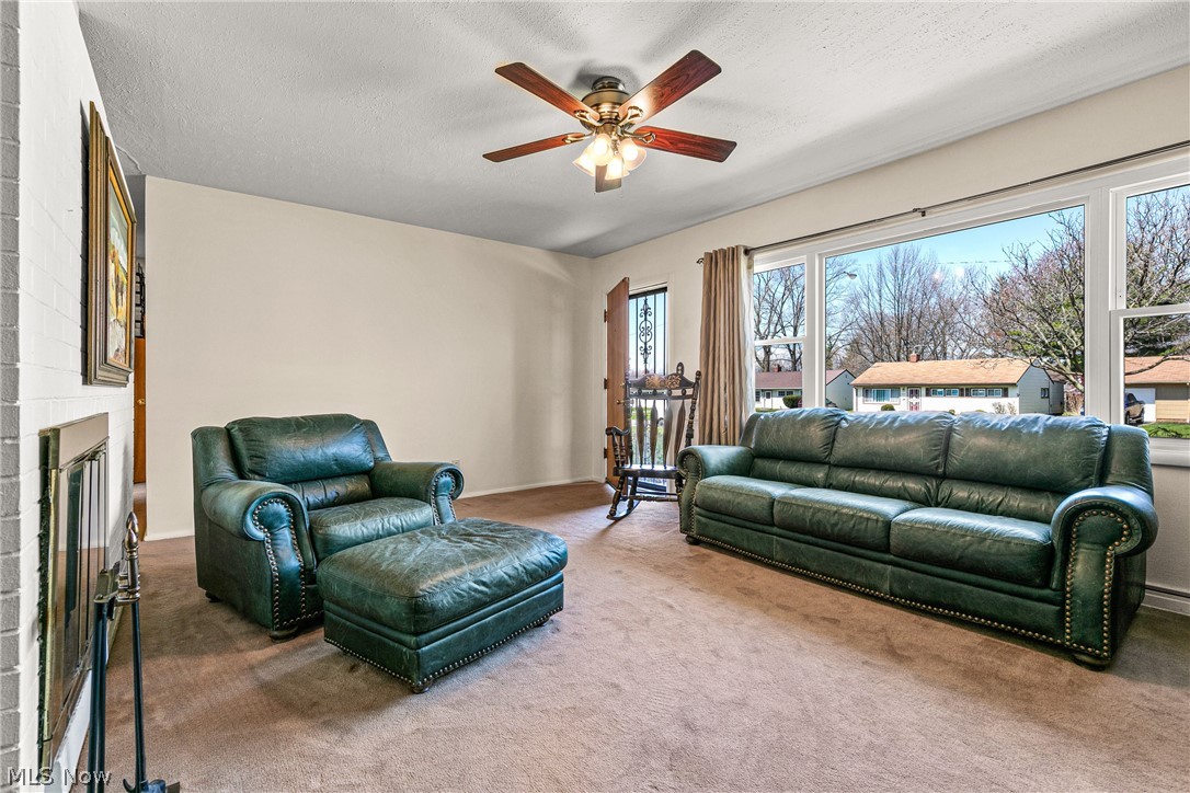 4112 Dartford Road South Euclid, OH 44121 - Photo 5 of 35