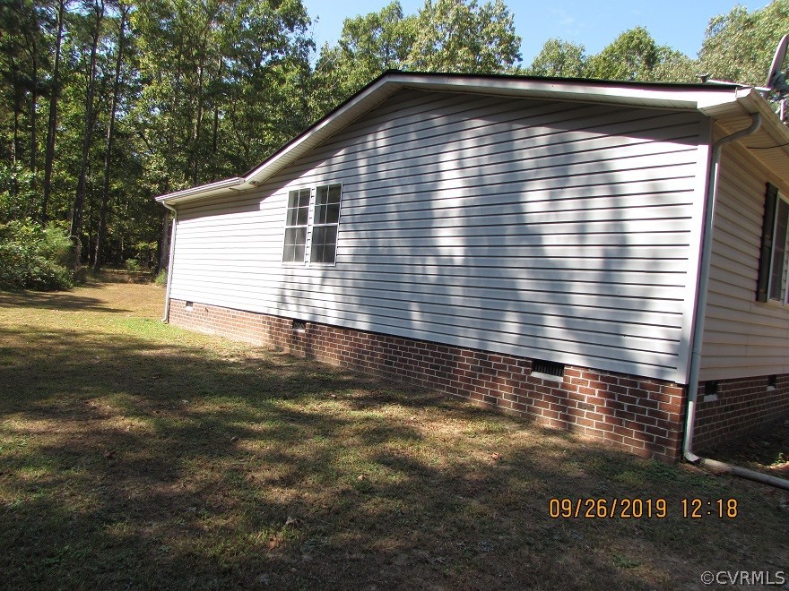 16326 Glebe Road Dewitt, VA 23840 - Photo 3 of 25