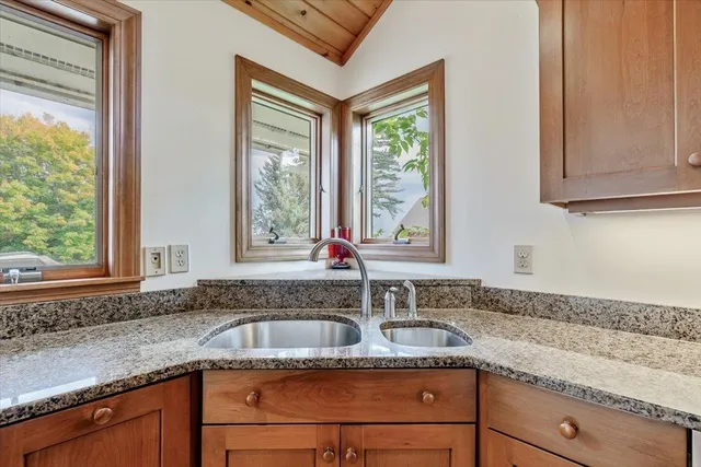 $895,000 | 120 Poor Farm Road, Alburgh, VT 05440