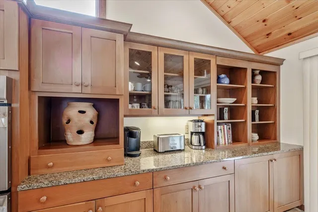 $895,000 | 120 Poor Farm Road, Alburgh, VT 05440