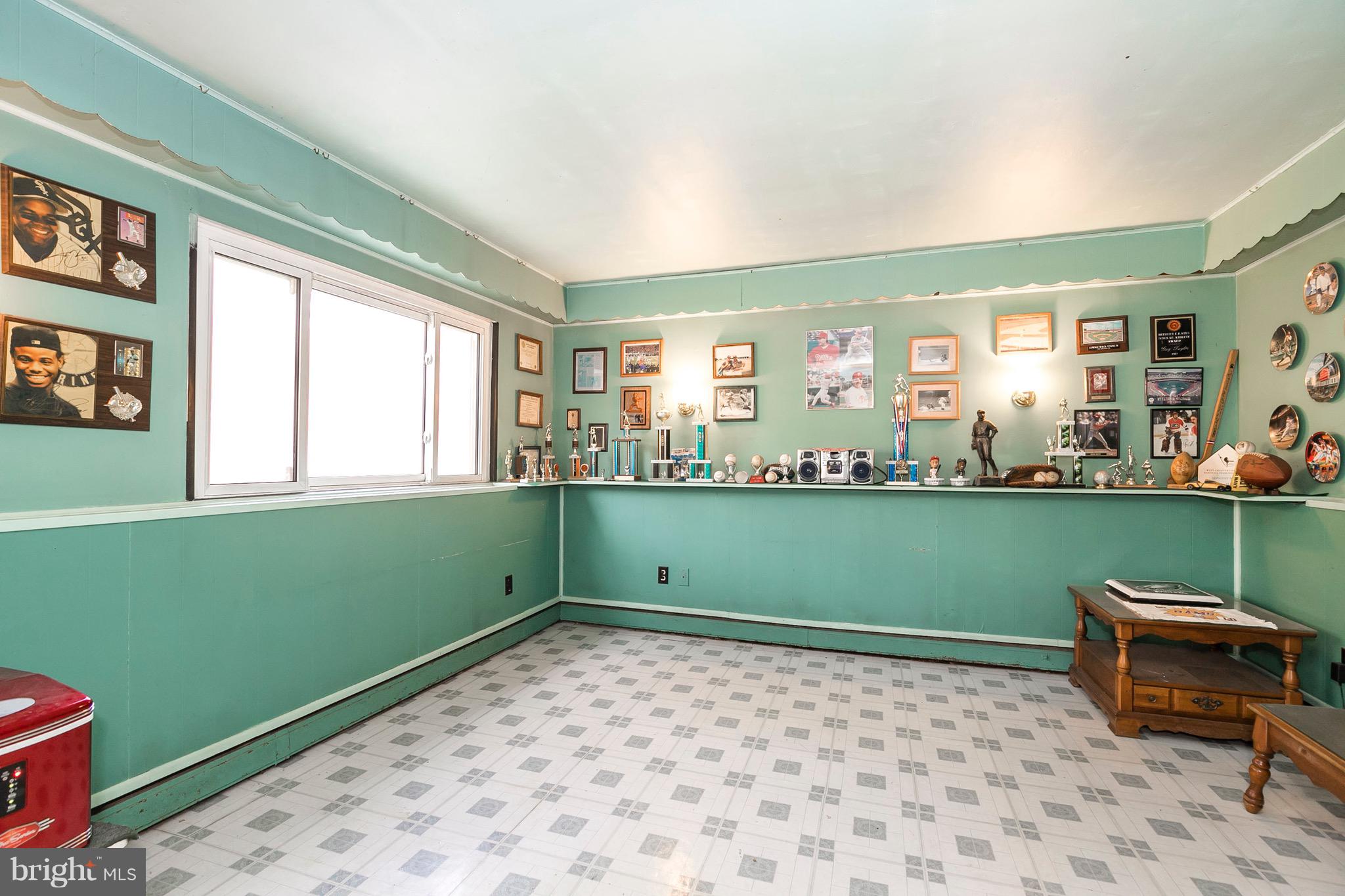 607 Brookhill Road West Chester, PA 19380 - Photo 12 of 27 Gallery Image 12