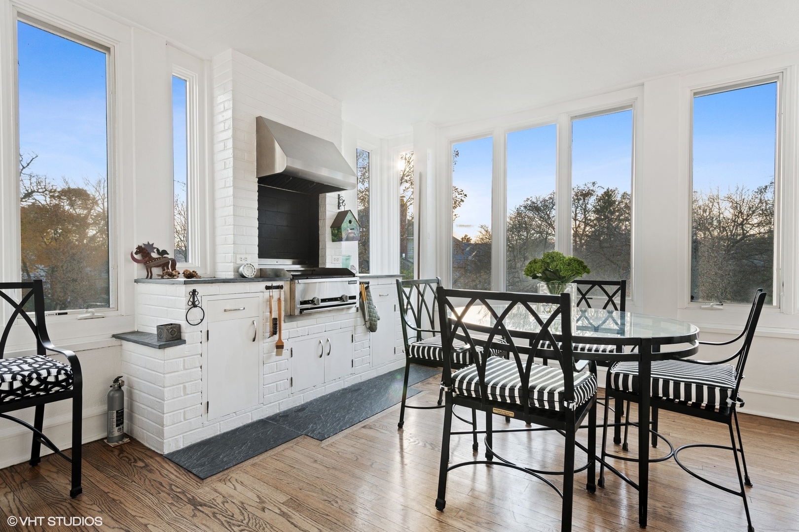 828 Bluff Street Glencoe, IL 60022 - Photo 11 of 30