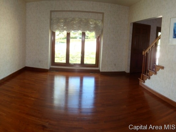 400 Clipper Road Springfield, IL 62711 - Photo 4 of 23