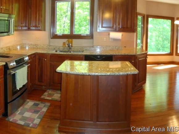 400 Clipper Road Springfield, IL 62711 - Photo 7 of 23