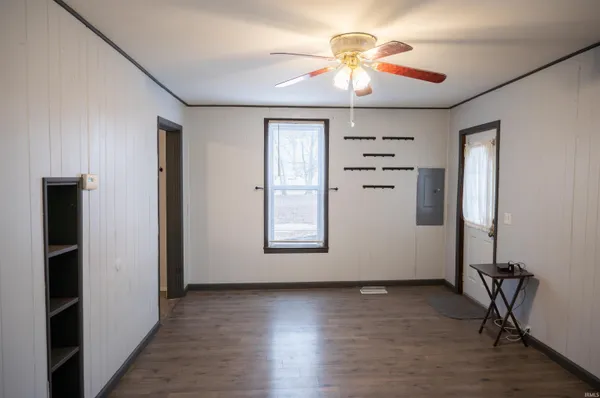 $164,000 | 815 Church Street, Grandview, IN 47615