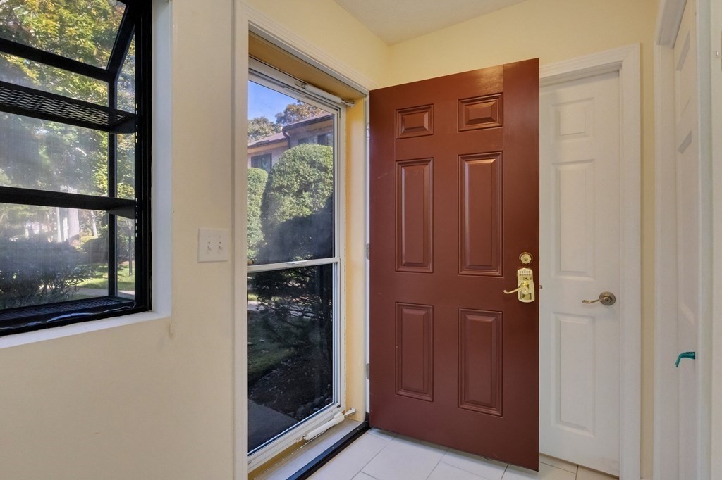 81 Round House Road, Unit 81 Bourne, MA 02532 - Photo 5 of 29