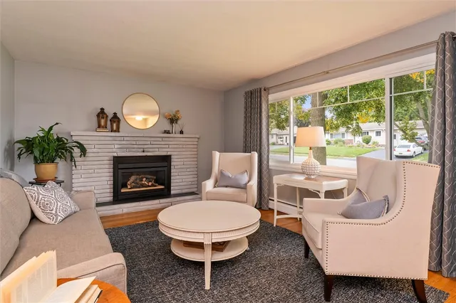 $240,000 | 36 Twin Road, Irondequoit, NY 14609