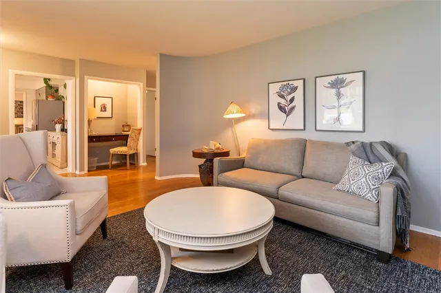 $240,000 | 36 Twin Road, Irondequoit, NY 14609