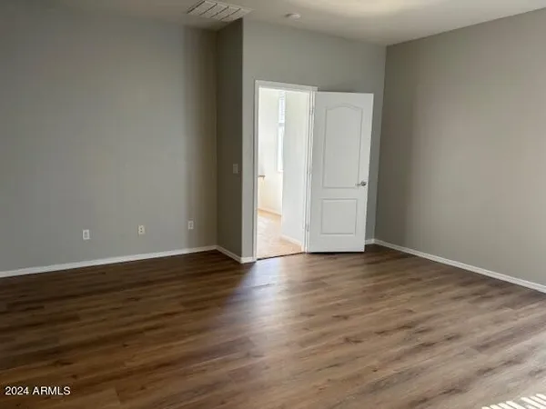 $2,100 | 3855 East Flower Street, Gilbert, AZ 85298