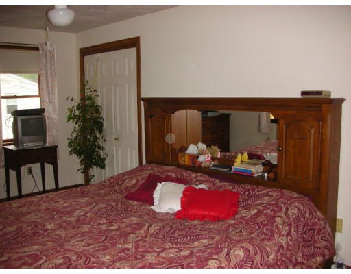11 General Hobbs Road, Unit 1 Holden, MA 01522 - Photo 7 of 11 Gallery Image 7
