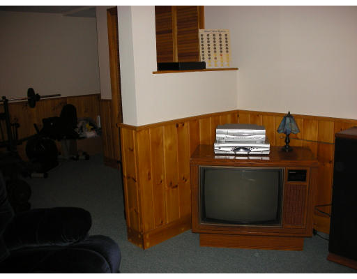 11 General Hobbs Road, Unit 1 Holden, MA 01522 - Photo 10 of 11 Gallery Image 10