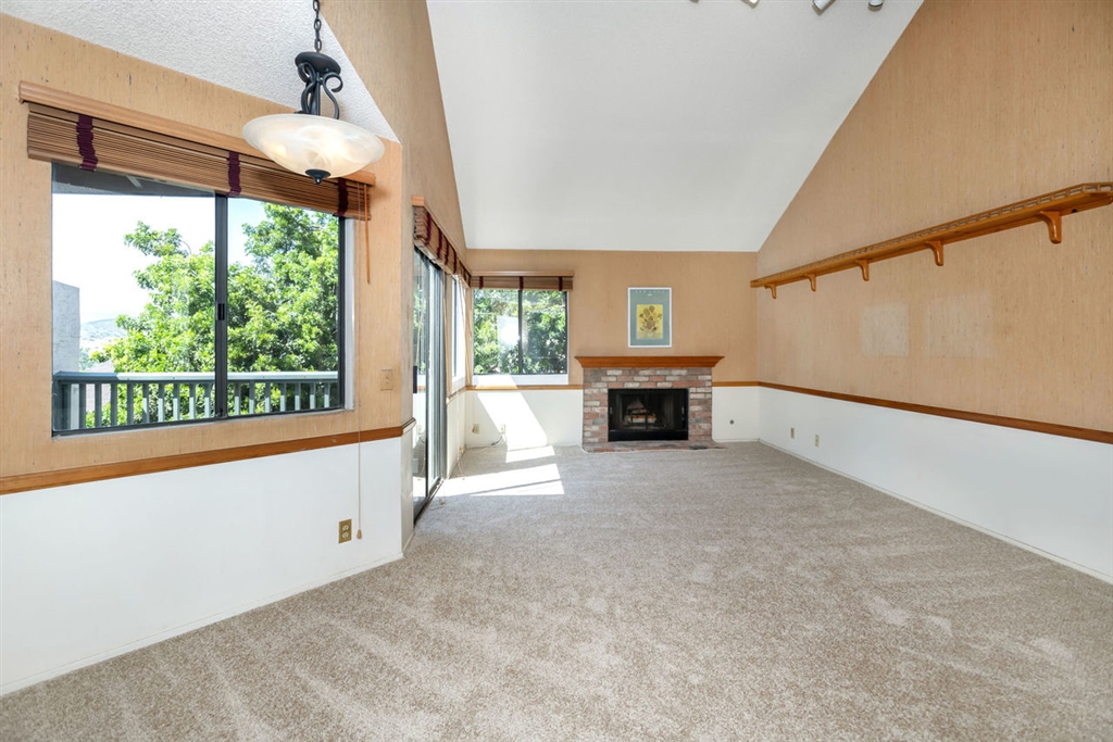 2980 Elm Tree Court Spring Valley, CA 91978 - Photo 8 of 25 Gallery Image 8