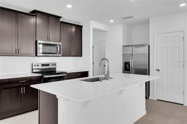 $2,190 | 16362 Bird Of Paradise Avenue, Clermont, FL 34714