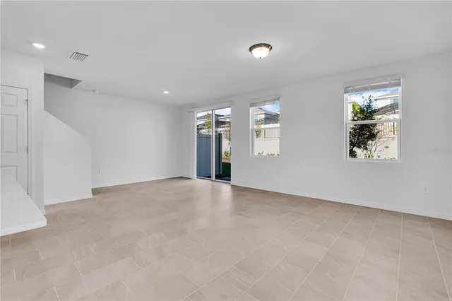 $2,190 | 16362 Bird Of Paradise Avenue, Clermont, FL 34714