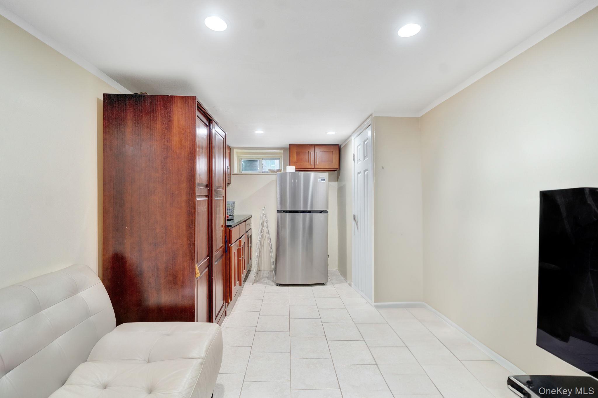 89-15 88th Street Queens, NY 11421 - Photo 16 of 19