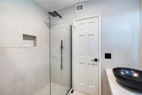 $3,950,000 | 3520 St Gaudens Court, Miami, FL 33133