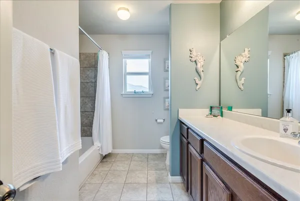 $2,195 | 190 Sandy Path, Buda, TX 78610