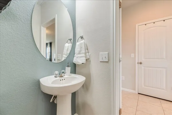 $2,195 | 190 Sandy Path, Buda, TX 78610