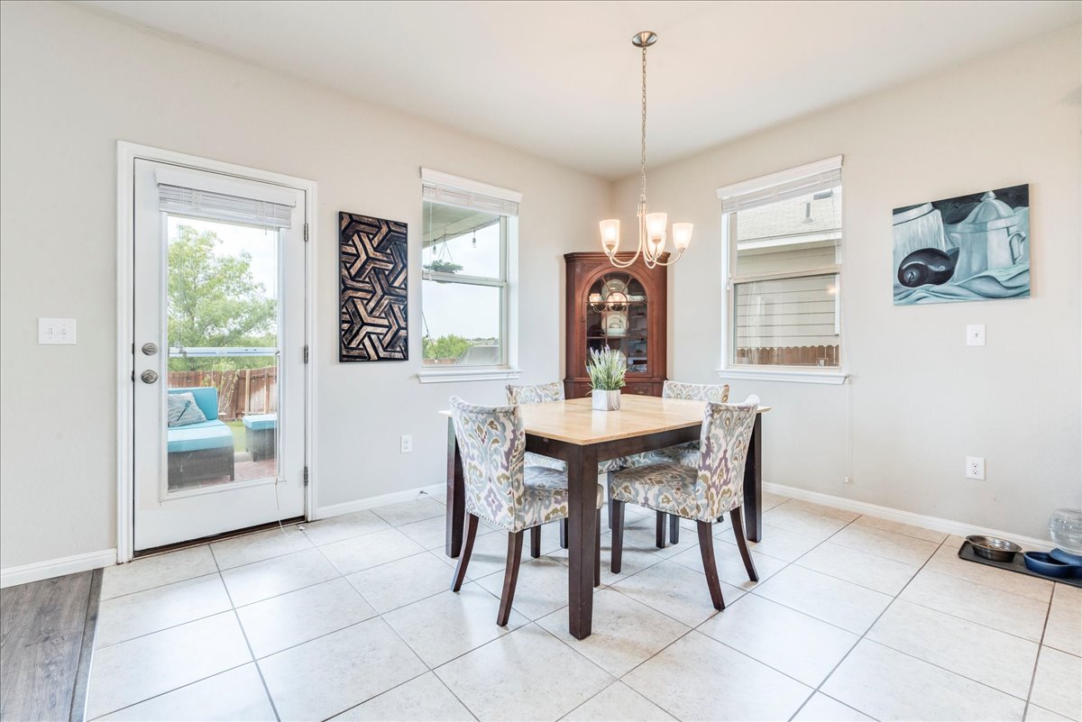 190 Sandy Path Buda, TX 78610 - Photo 10 of 31