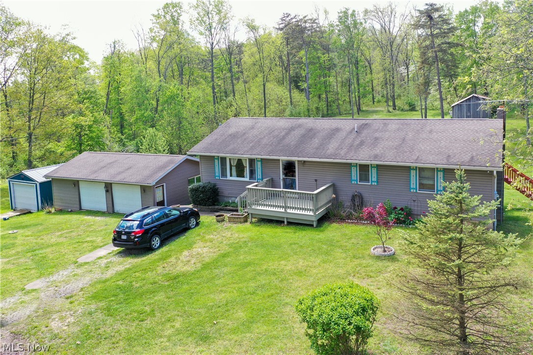 1975 Federal Road Little Hocking, OH 45742 - Photo 1 of 35