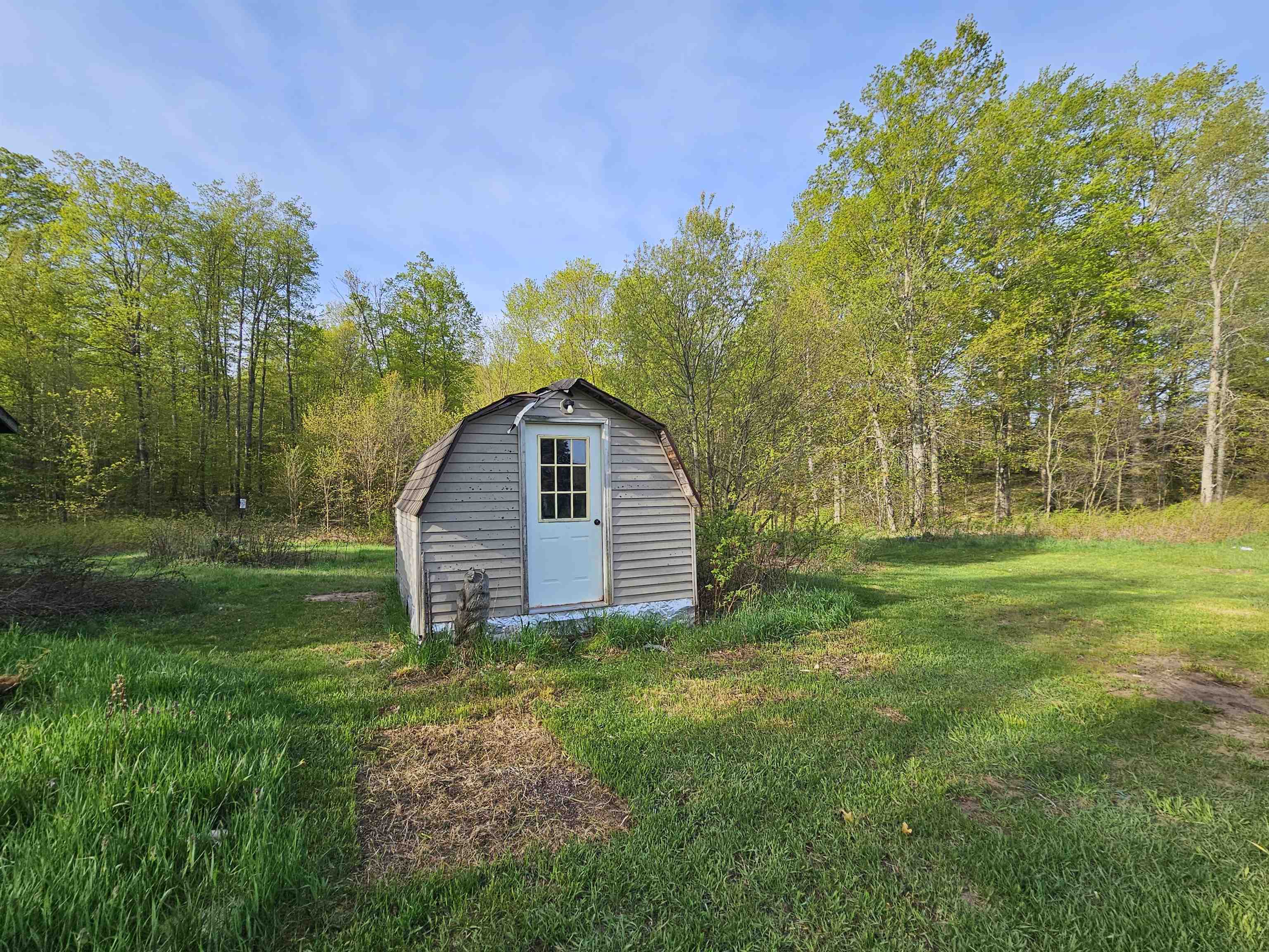 3161 North 23 Road Mesick, MI 49668 - Photo 6 of 29 Gallery Image 6