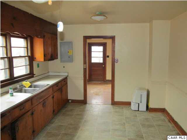 811 Union Church Road Gladstone, VA 24553 - Photo 5 of 10 Gallery Image 5
