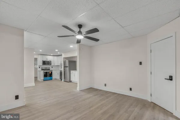 $1,700 | 1812 South 17th Street, Unit 1, Philadelphia, PA 19145