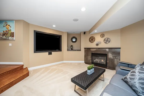 $1,387,000 | 838 Real Quiet Court, Saline, MI 48176