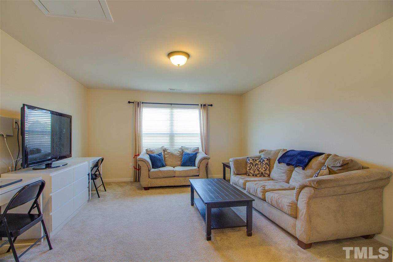 8009 Caithness Street Raleigh, NC 27616 - Photo 18 of 23 Gallery Image 18